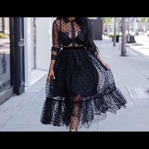 Brand: Nichole Lynel